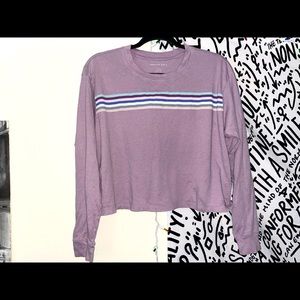 American Eagle Long Sleeve T-shirt